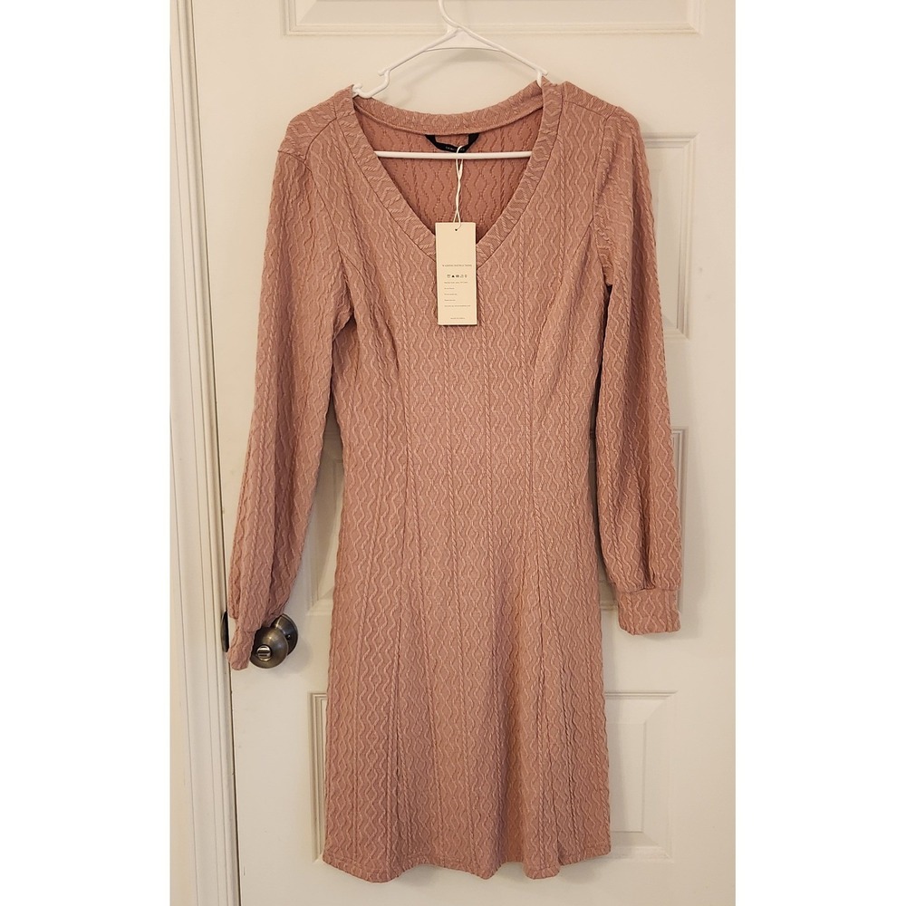 Dokotoo Blush Pink Cable Knit V-Neck Long Sleeve Fit and Flare Sweater Dress M